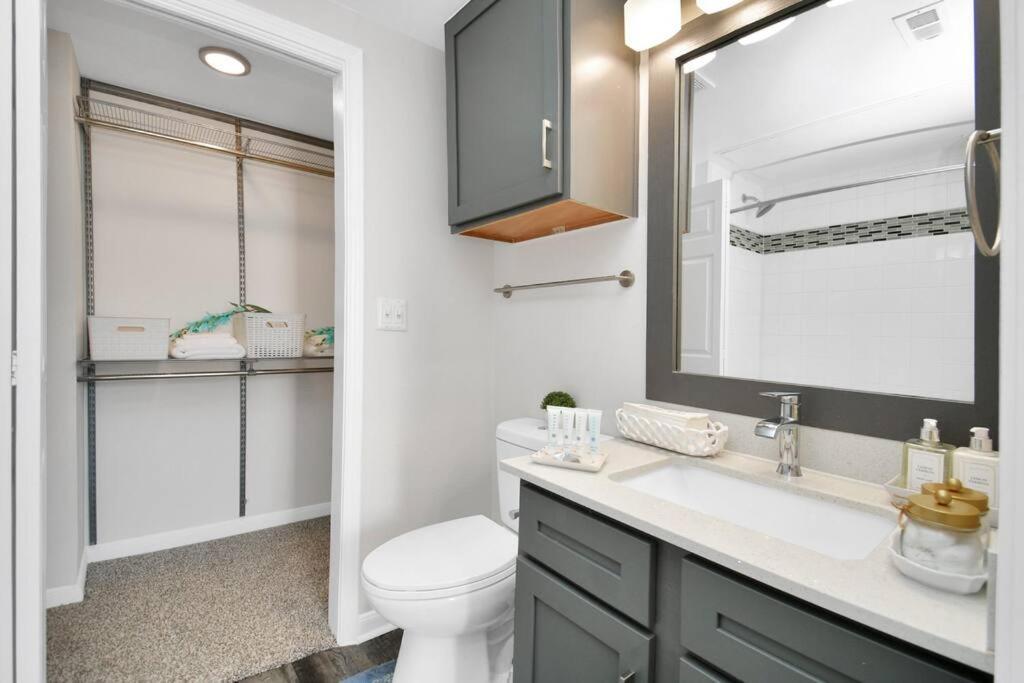 Chic Retreat-Walk To Nrg-Pool Apartment ฮูสตัน ภายนอก รูปภาพ