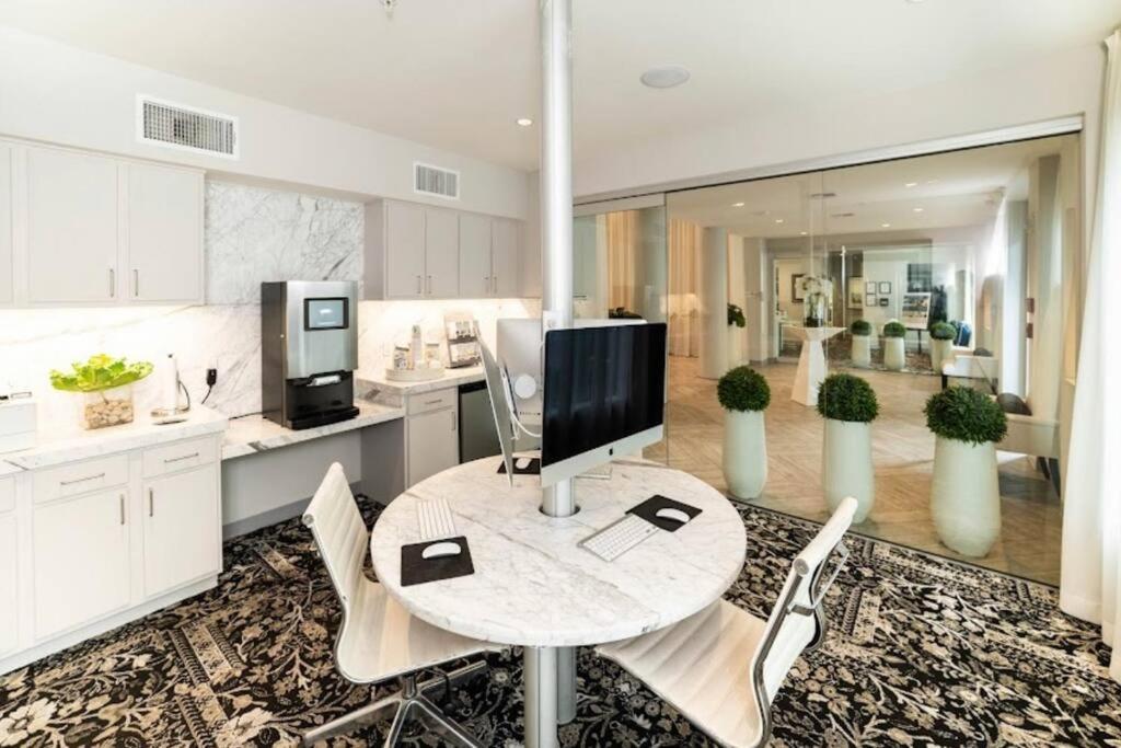 Chic Retreat-Walk To Nrg-Pool Apartment ฮูสตัน ภายนอก รูปภาพ