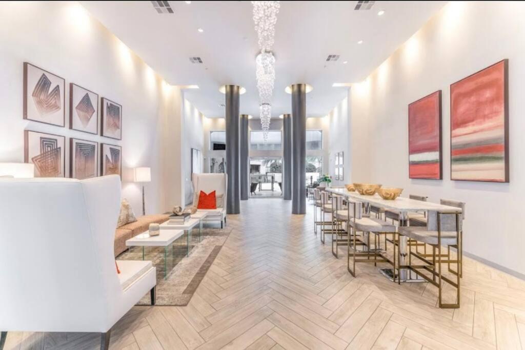 Chic Retreat-Walk To Nrg-Pool Apartment ฮูสตัน ภายนอก รูปภาพ
